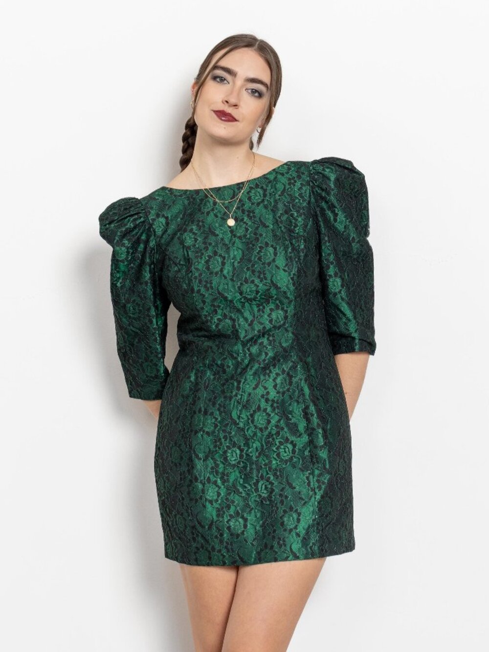 LACE HOLIDAY DRESS Mini Vintage 60's Backless Puff Sleeves / Medium